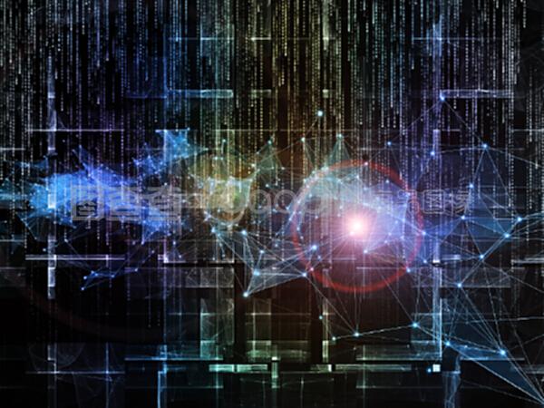 數(shù)字浪潮中的網(wǎng)絡(luò)技術(shù)與藝術(shù)融合 計(jì)算機(jī)網(wǎng)絡(luò)、虛擬現(xiàn)實(shí)與分形美學(xué)