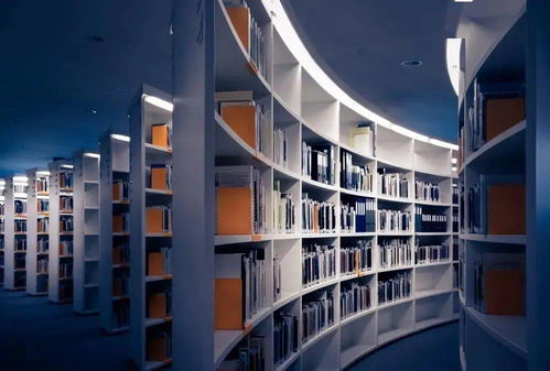 新課改背景下“四課一體”的智慧化實(shí)踐路徑 說(shuō)課、講課、聽(tīng)課、評(píng)課與互聯(lián)網(wǎng)科技創(chuàng)新的融合探索